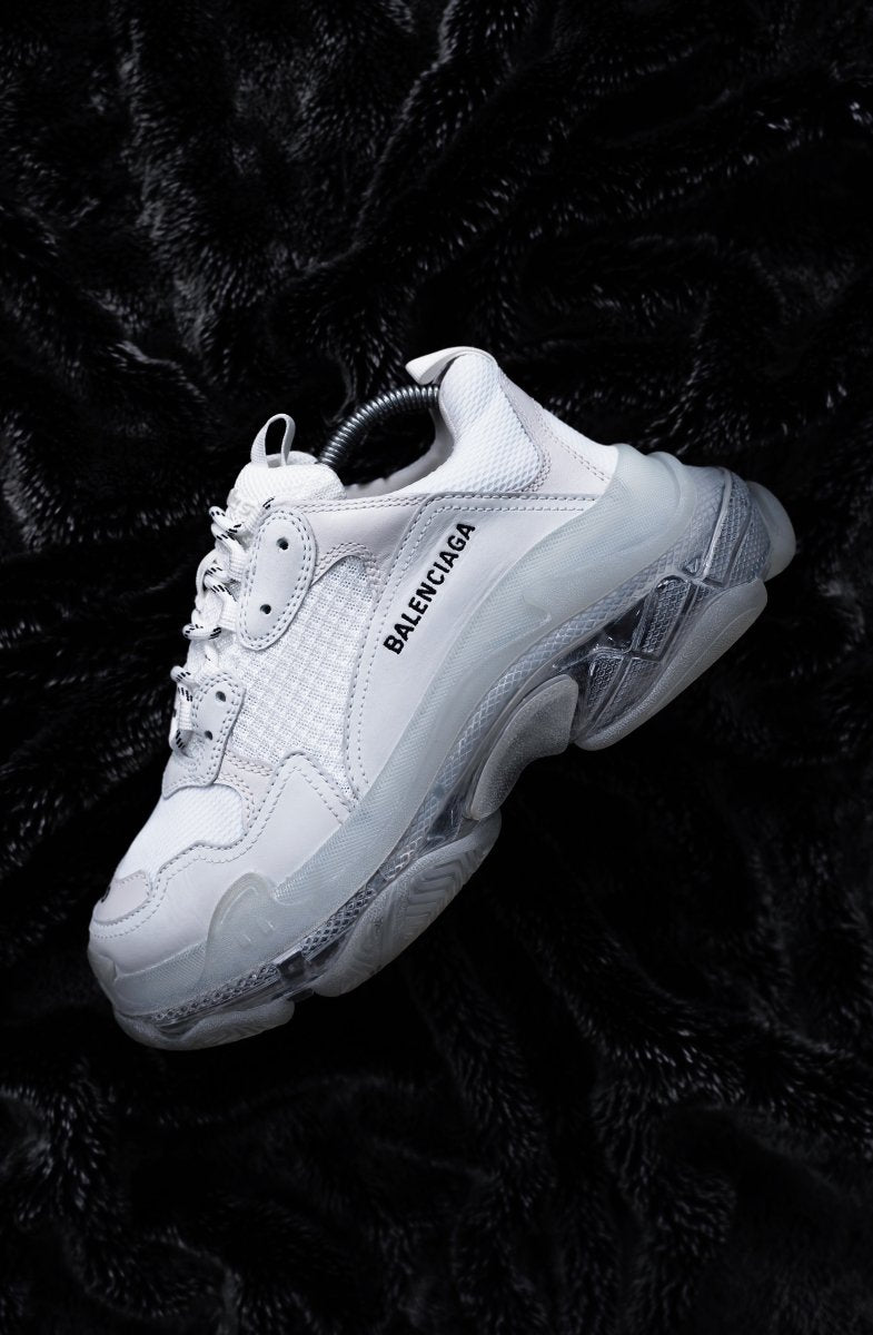 Balenciaga Triple S Clear Sole trainer - La Familia Street Culture - Balenciaga - Balenciaga Triple S Clear Sole trainer - La Familia Street Culture - All White - Balenci - Balenciaga
