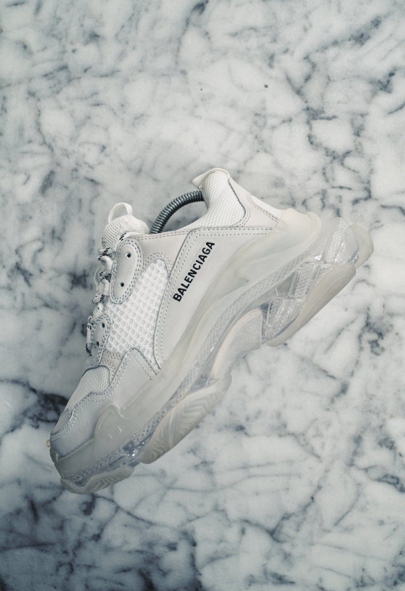 Balenciaga Triple S Clear Sole trainer - La Familia Street Culture - Balenciaga - Balenciaga Triple S Clear Sole trainer - La Familia Street Culture - All White - Balenci - Balenciaga