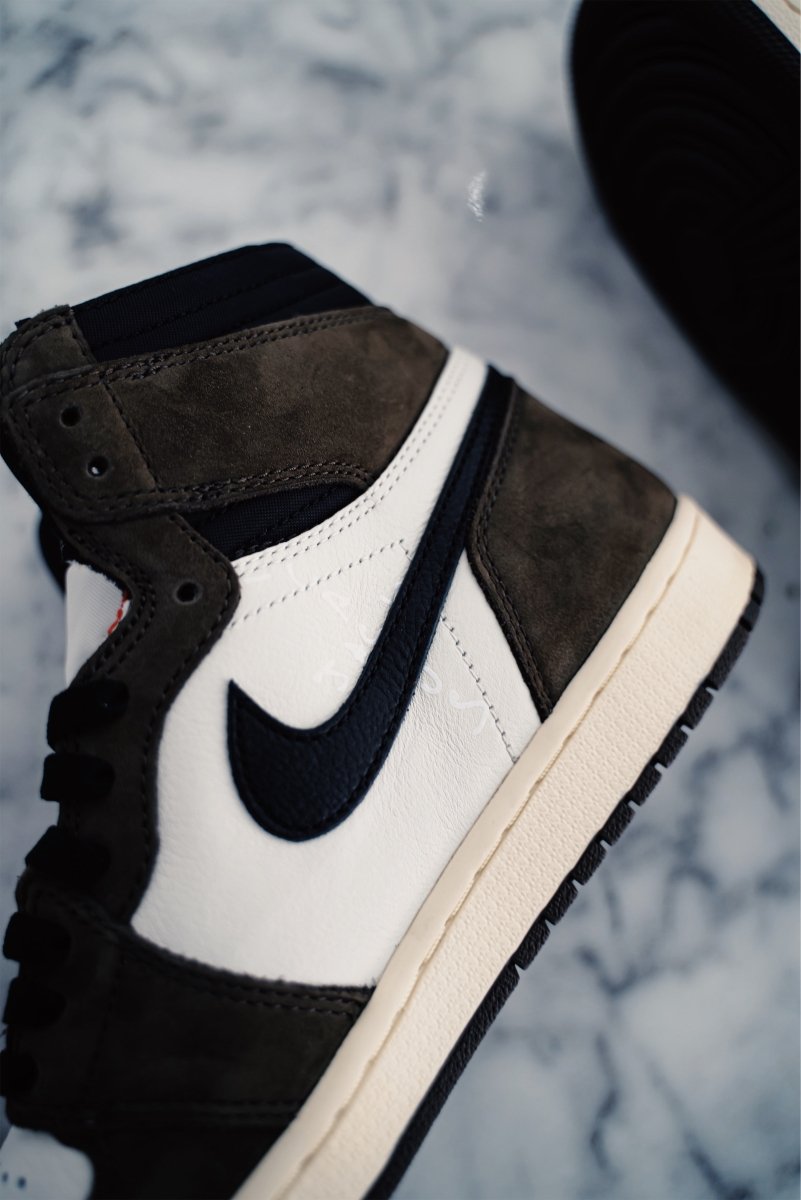 Jordan 1 Cactus Jack retro high Travis Scott - La Familia Street Culture - Air Jordan - Jordan 1 Cactus Jack retro high Travis Scott - La Familia Street Culture - Air Jordan - Cactus Jack - Hypebeast