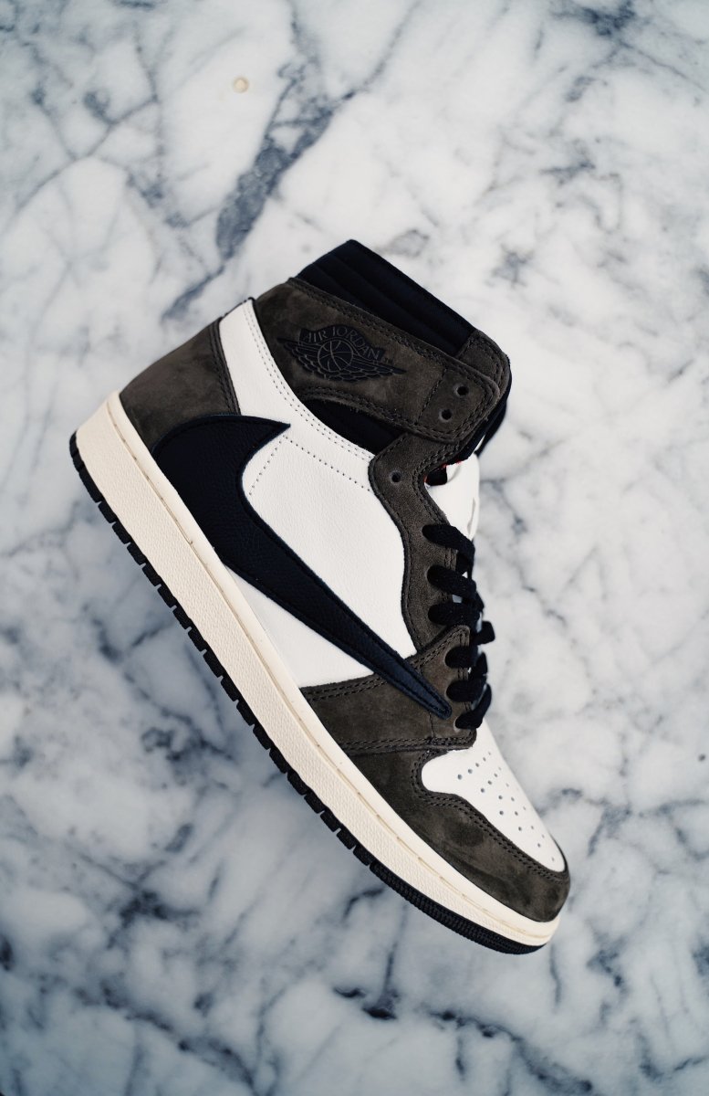 Jordan 1 Cactus Jack retro high Travis Scott - La Familia Street Culture - Air Jordan - Jordan 1 Cactus Jack retro high Travis Scott - La Familia Street Culture - Air Jordan - Cactus Jack - Hypebeast