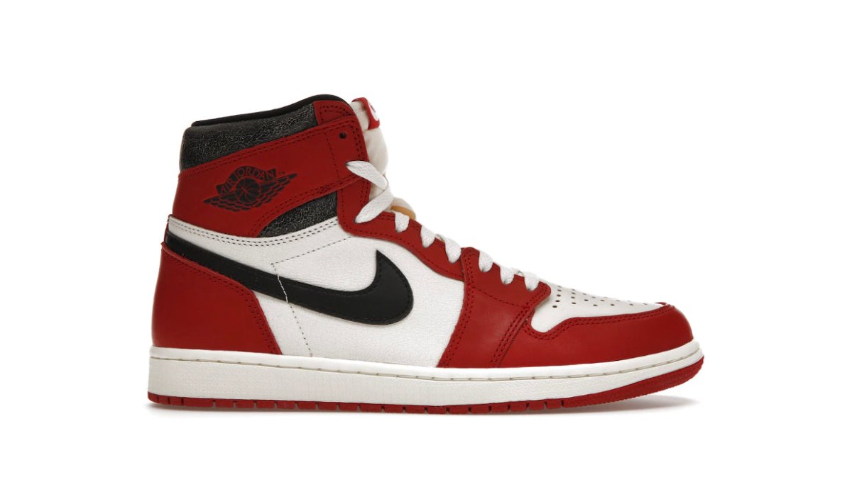 Jordan 1 retro high OG Chicago lost and found - La Familia Street Culture - Air Jordan - Jordan 1 retro high OG Chicago lost and found - La Familia Street Culture - Air Jordan - Air Jordan 1 - air jordan 1 retro high