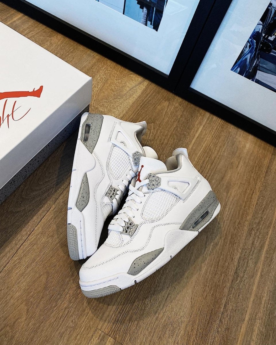 Jordan 4 retro white oreo - La Familia Street Culture - Air Jordan - Jordan 4 retro white oreo - La Familia Street Culture -