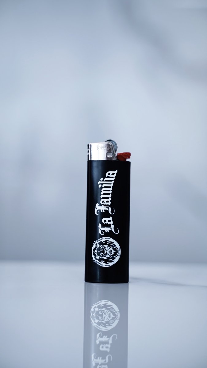 La Familia BIC® Lighter Black - La Familia Street Culture - La Familia Street Culture - La Familia BIC® Lighter Black - La Familia Street Culture -