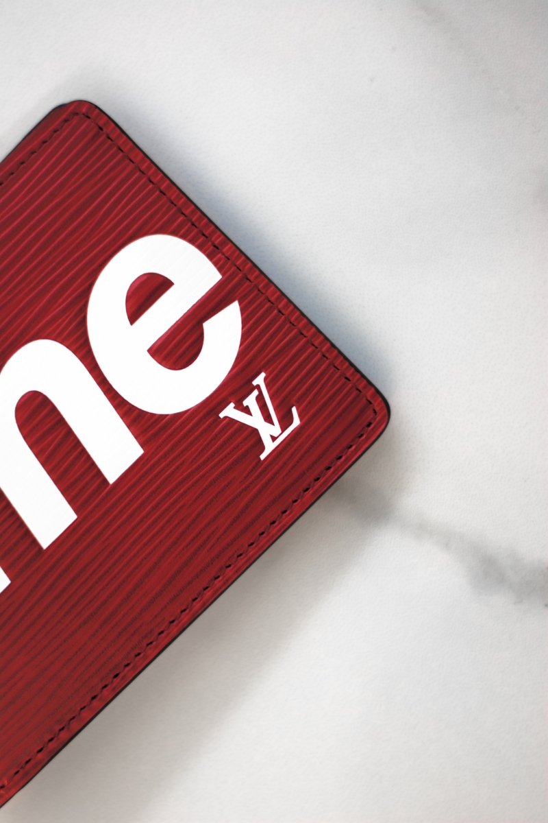 Louis Vuitton x Supreme slender wallet - La Familia Street Culture - Louis Vuitton - Louis Vuitton x Supreme slender wallet - La Familia Street Culture - Louis Vuitton x Supreme slender wallet -