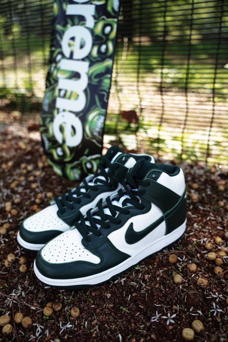 Nike Dunk High Spartan Green - La Familia Street Culture - Nike - Nike Dunk High Spartan Green - La Familia Street Culture - 2020 - dunk high - dunks