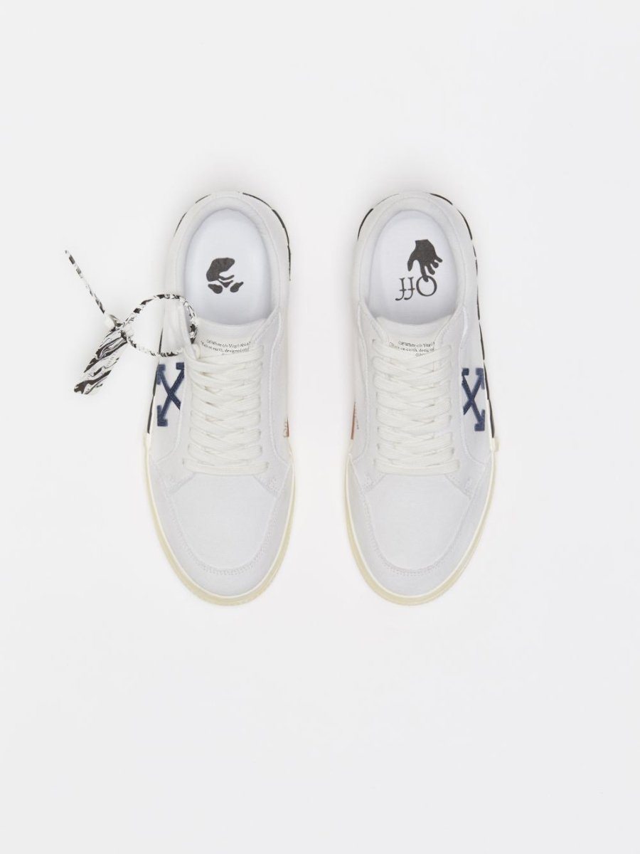 Off - White Low Vulcanized Sneakers White - La Familia Street Culture - Off - White - Off - White Low Vulcanized Sneakers White -