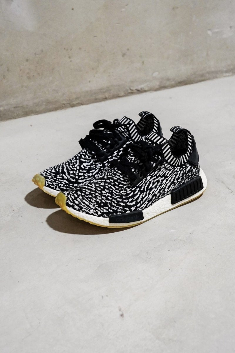 Adidas nmd R1 pk - La Familia Street Culture - Adidas - Adidas nmd R1 pk - La Familia Street Culture - 