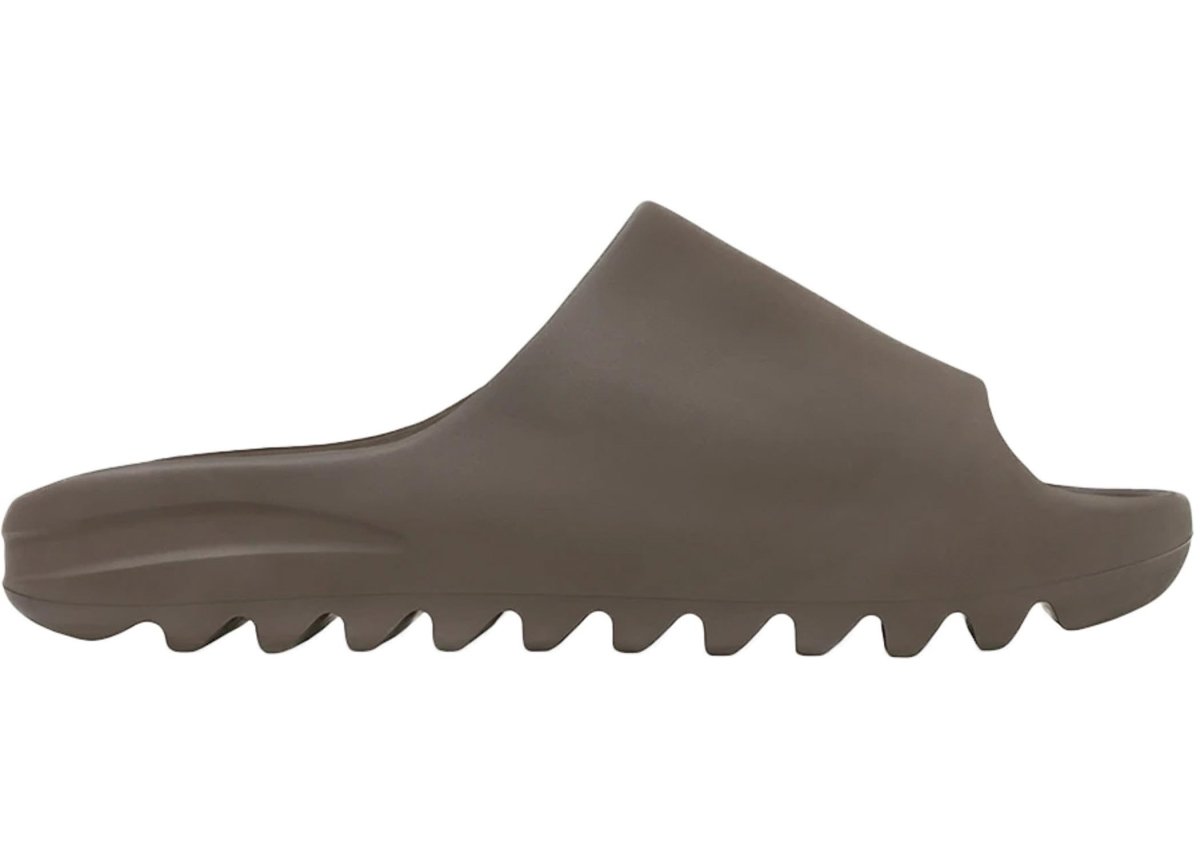 Adidas Yeezy Slides "Soot" - La Familia Street Culture - YEEZY - Adidas Yeezy Slides "Soot" - La Familia Street Culture - slides - soot - yeezy
