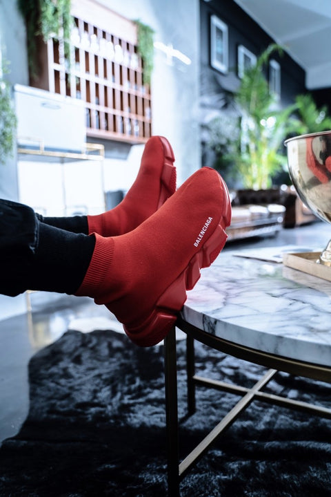 Balenciaga speed trainers Red - La Familia Street Culture ZAR11,999.00