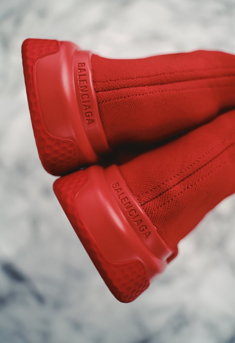 Balenciaga speed trainers Red - La Familia Street Culture - Balenciaga - Balenciaga speed trainers Red - La Familia Street Culture - Balenci - Balenciaga - Hypebeast