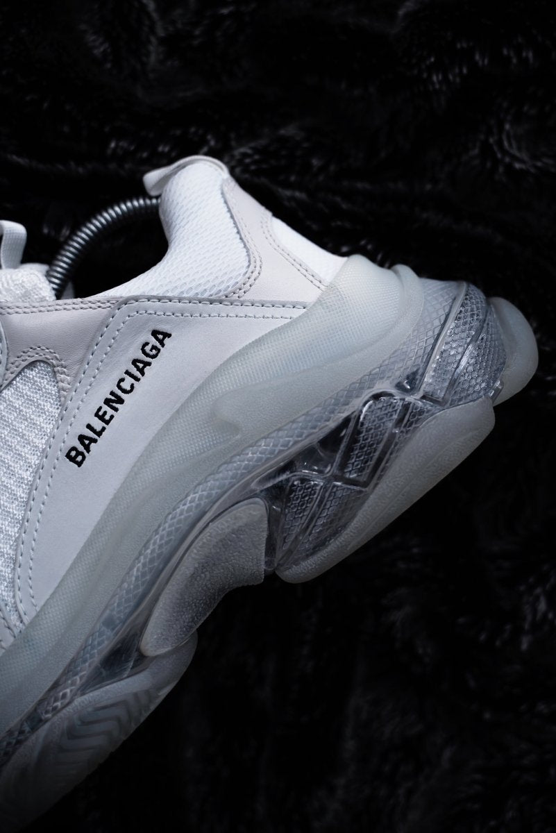 Balenciaga Triple S Clear Sole trainer - La Familia Street Culture - Balenciaga - Balenciaga Triple S Clear Sole trainer - La Familia Street Culture - All White - Balenci - Balenciaga