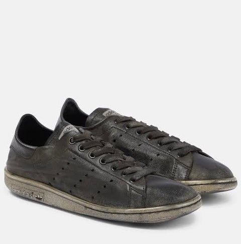 Balenciaga x Adidas Stan Smith Worn-Out Black White - La Familia 