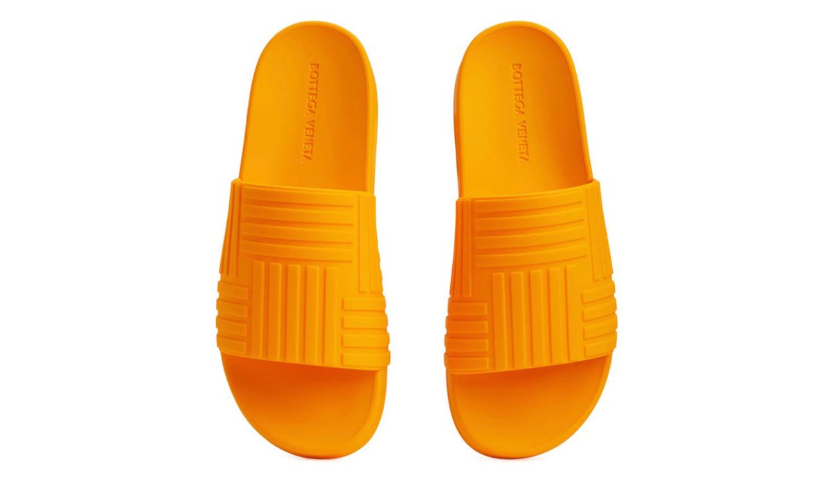 Bottega Veneta Slider Orange (W) - La Familia Street Culture - Bottega Veneta - Bottega Veneta Slider Orange (W) - La Familia Street Culture - Bottega Veneta Slider Orange (W) - 