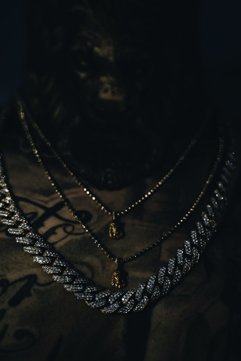 Diamond Miami Cuban Link Chain - La Familia Street Culture - Greg Yüna - Diamond Miami Cuban Link Chain - La Familia Street Culture - 
