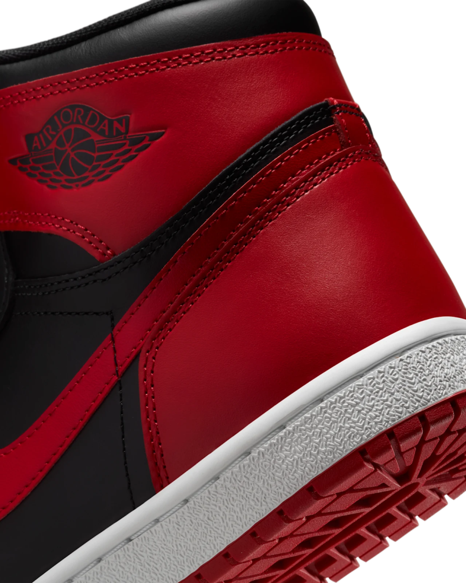 Jordan 1 High ‘85 Bred 2025 - La Familia Street Culture - Air Jordan - Jordan 1 High ‘85 Bred 2025 - 2025 - Air Jordan - Air Jordan 1