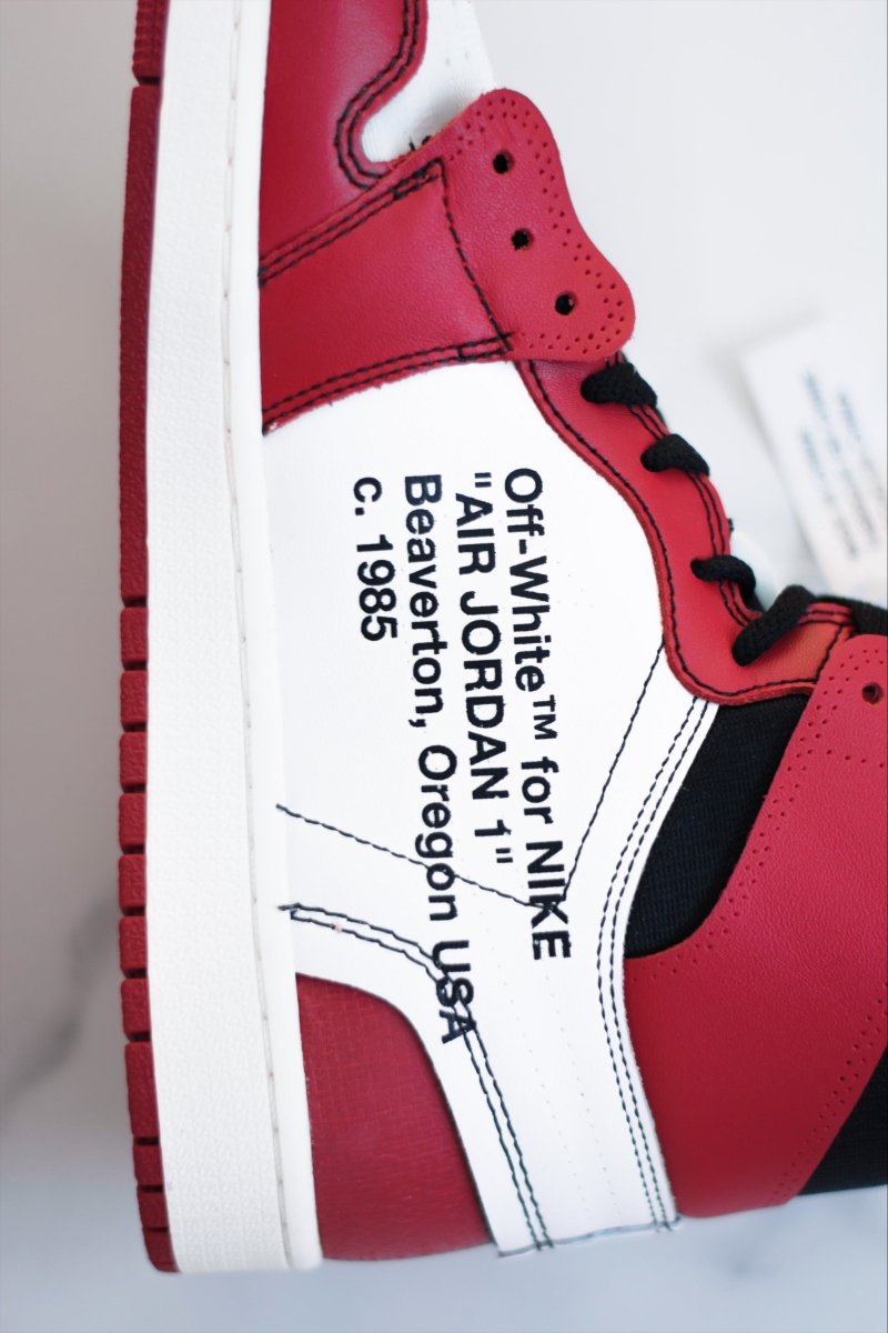 Jordan 1 Off - White retro The 10: Chicago - La Familia Street Culture - Air Jordan - Jordan 1 Off - White retro The 10: Chicago - La Familia Street Culture - Air Jordan - Chicago - Deconstructed