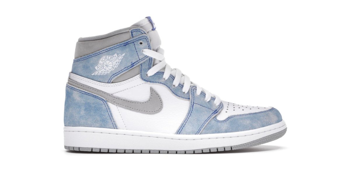 Jordan 1 retro high hyper royal smoke grey - La Familia Street Culture - Air Jordan - Jordan 1 retro high hyper royal smoke grey - La Familia Street Culture - Air Jordan - Air Jordan 1 - air jordan 1 retro high