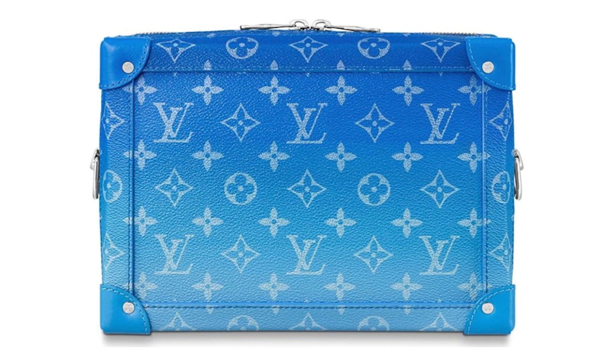 Louis Vuitton Soft Trunk Clouds Monogram Blue - La Familia Street Culture - Louis Vuitton - Louis Vuitton Soft Trunk Clouds Monogram Blue - La Familia Street Culture - Louis Vuitton Soft Trunk Clouds Monogram Blue - 