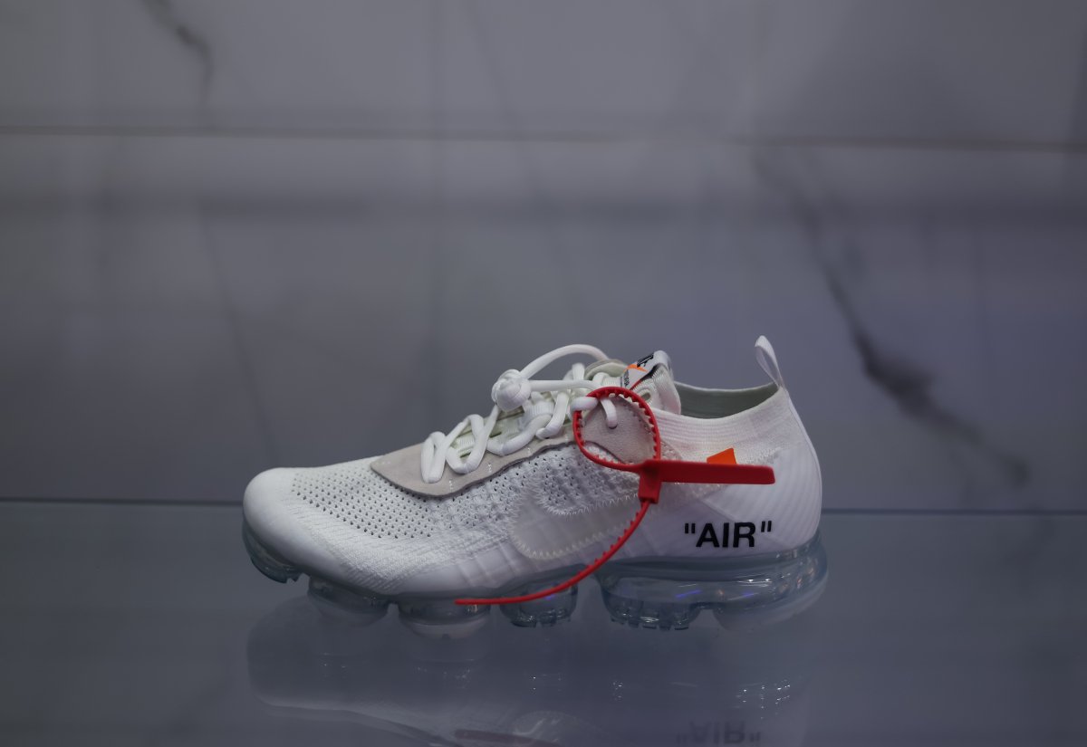 Nike x Off - White Vapormax, White - La Familia Street Culture - Nike - Nike x Off - White Vapormax, White - La Familia Street Culture - 