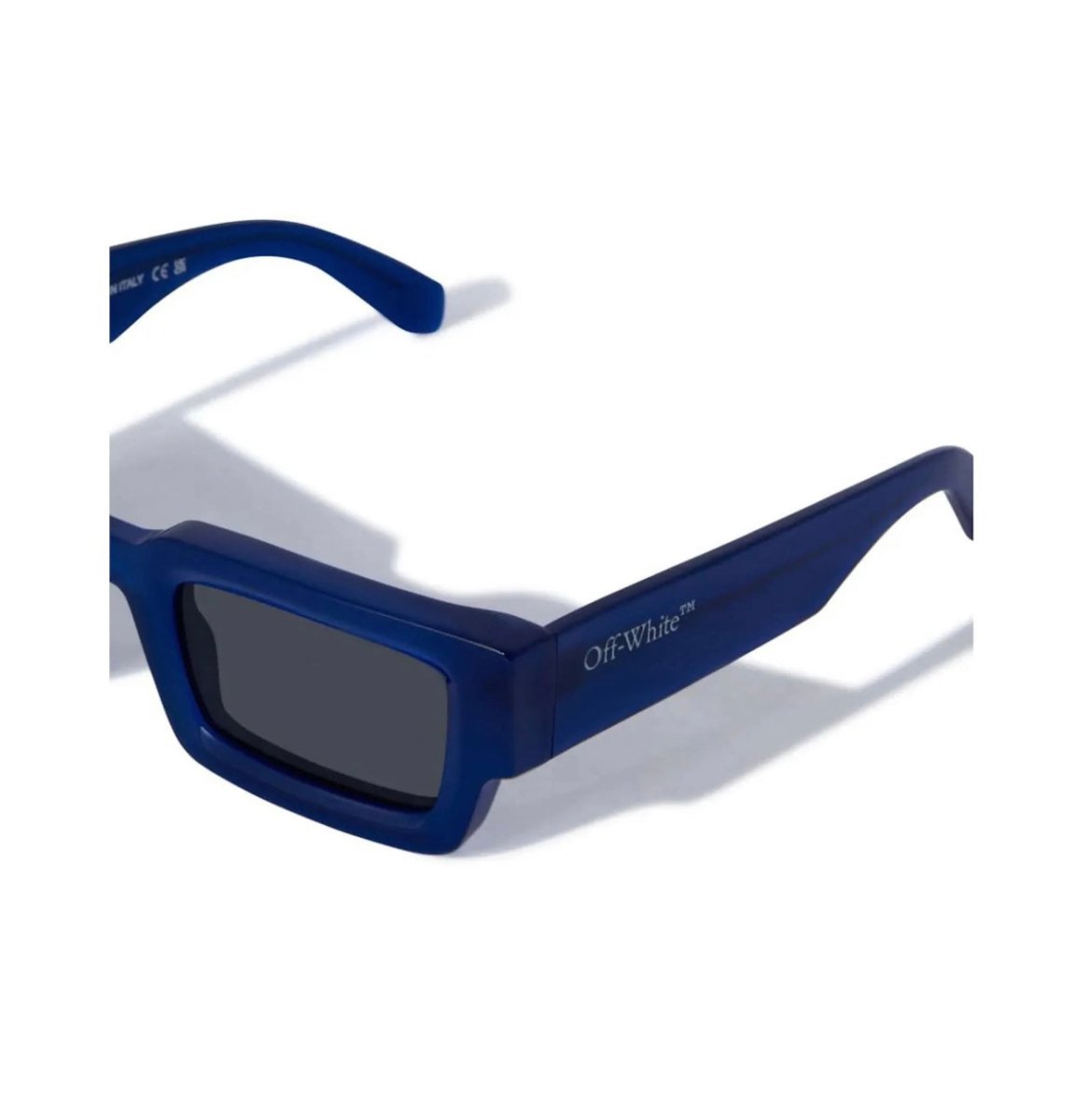 Off - White Lecce Sunglasses Blue - La Familia Street Culture - Off - White - Off - White Lecce Sunglasses Blue - La Familia Street Culture - La Familia - La Familia Sneakers - La Familia South Africa