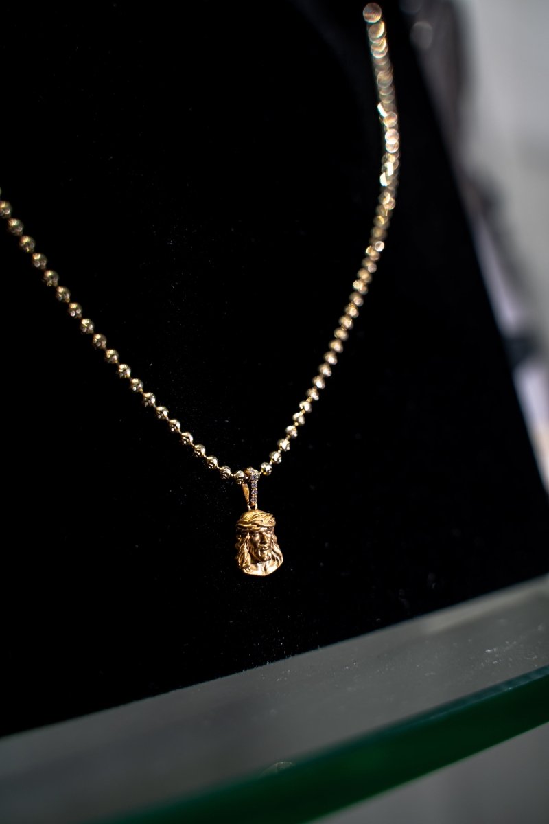 Pico Rest In Peace Jesus Piece Micro Pendant & Chain by Greg Yuna - Chapter II New York - La Familia Street Culture - Greg Yuna - Pico Rest In Peace Jesus Piece Micro Pendant & Chain by Greg Yuna - Chapter II New York - La Familia Street Culture - 